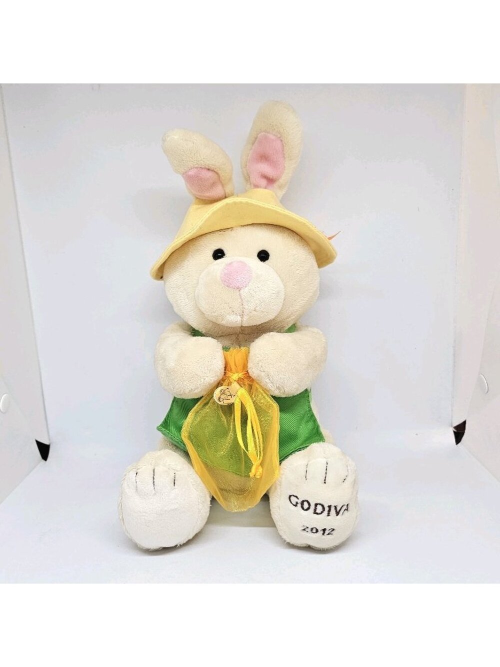Godiva 2012 Gund Bunny Rabbit Plush Toy Doll Easter Green Apron Yellow Hat